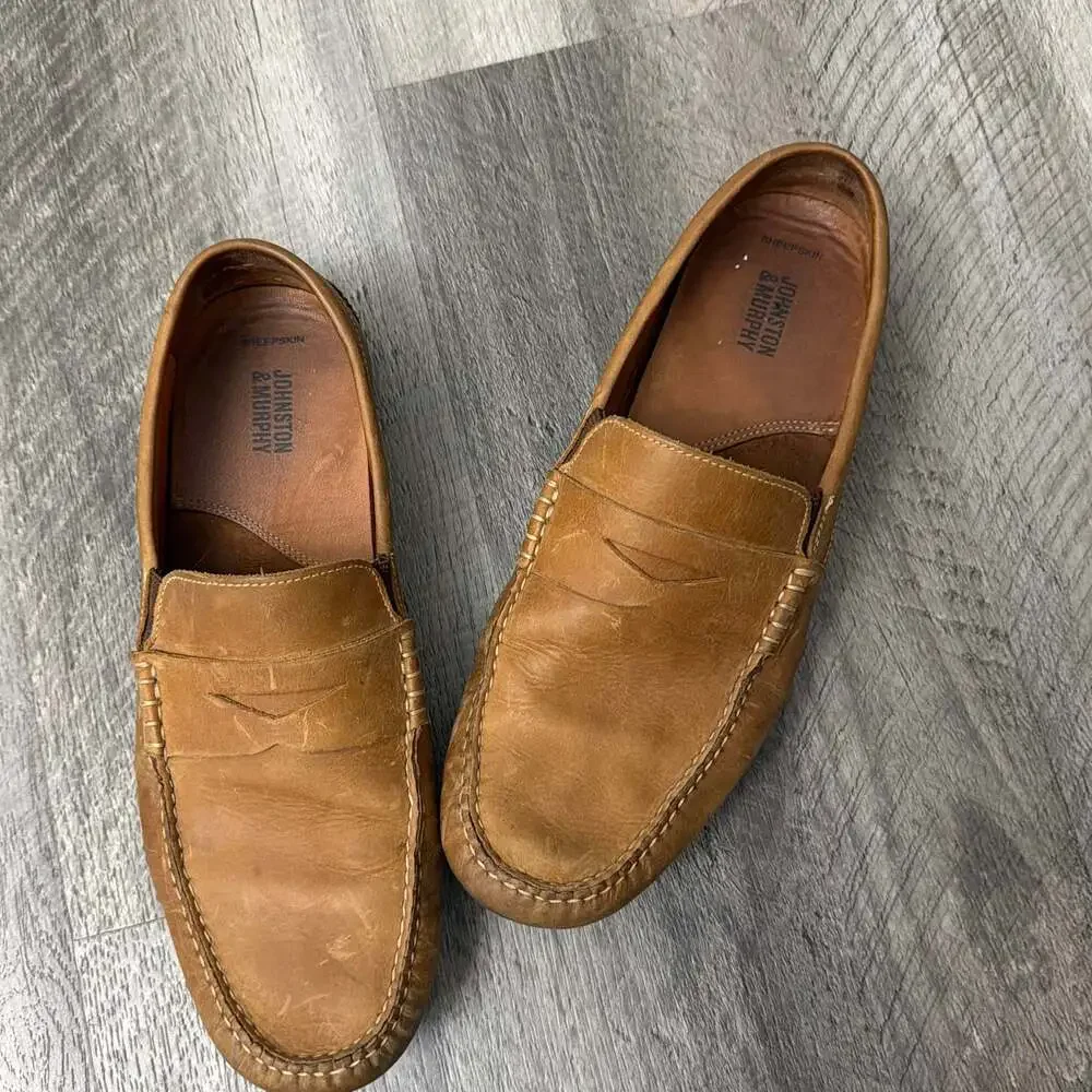 Johnston & Murphy Men's Sheepskin Leather Penny Driver Loafers in Tan